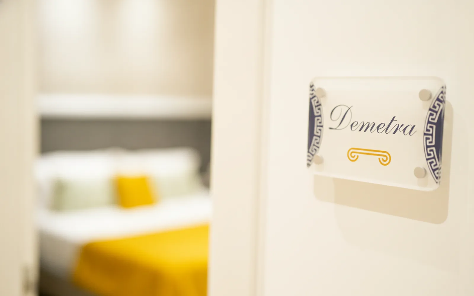 Camera con bagno privato — Enea Suite, Trapani (Sicilia) (foto 33)