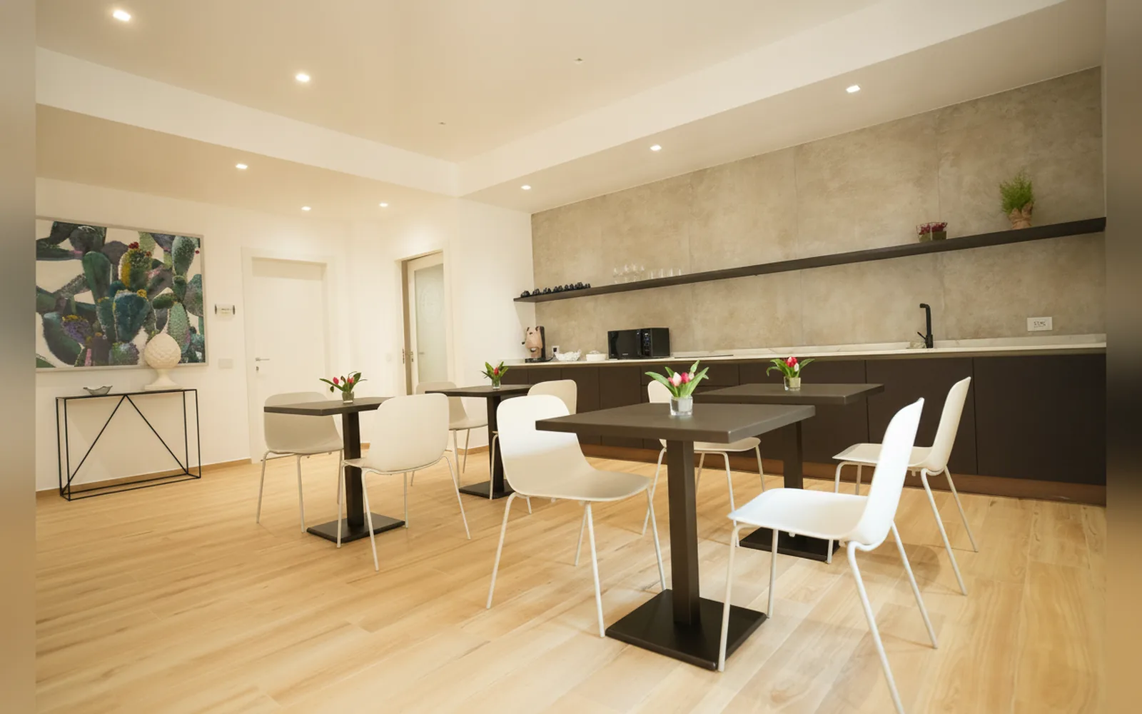 Camera con bagno privato — Enea Suite, Trapani (Sicilia) (foto 44)