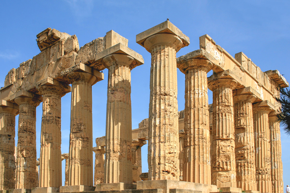Cosa visitare a Trapani e dintorni - Luoghi vicino Trapani - Selinunte tempio di Hera - templi sicilia antichi